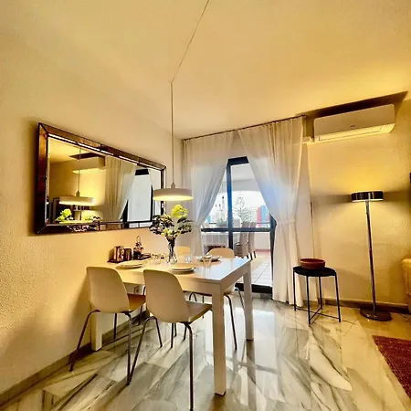 En Pueblo Evita Con Piscina Y Terraza Apartment *